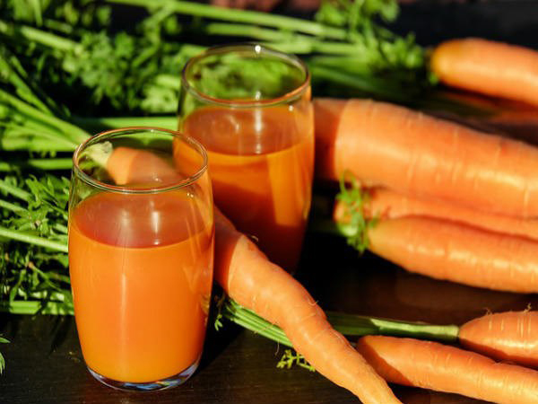 Cách làm nước ép cà rốt đơn giản giúp làm đẹp da, thơm ngon, giảm cân